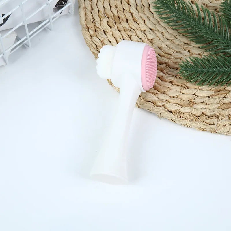 Manual Facial Cleansing Brush – Portable Non-Electric Face Cleaning Skincare Tool