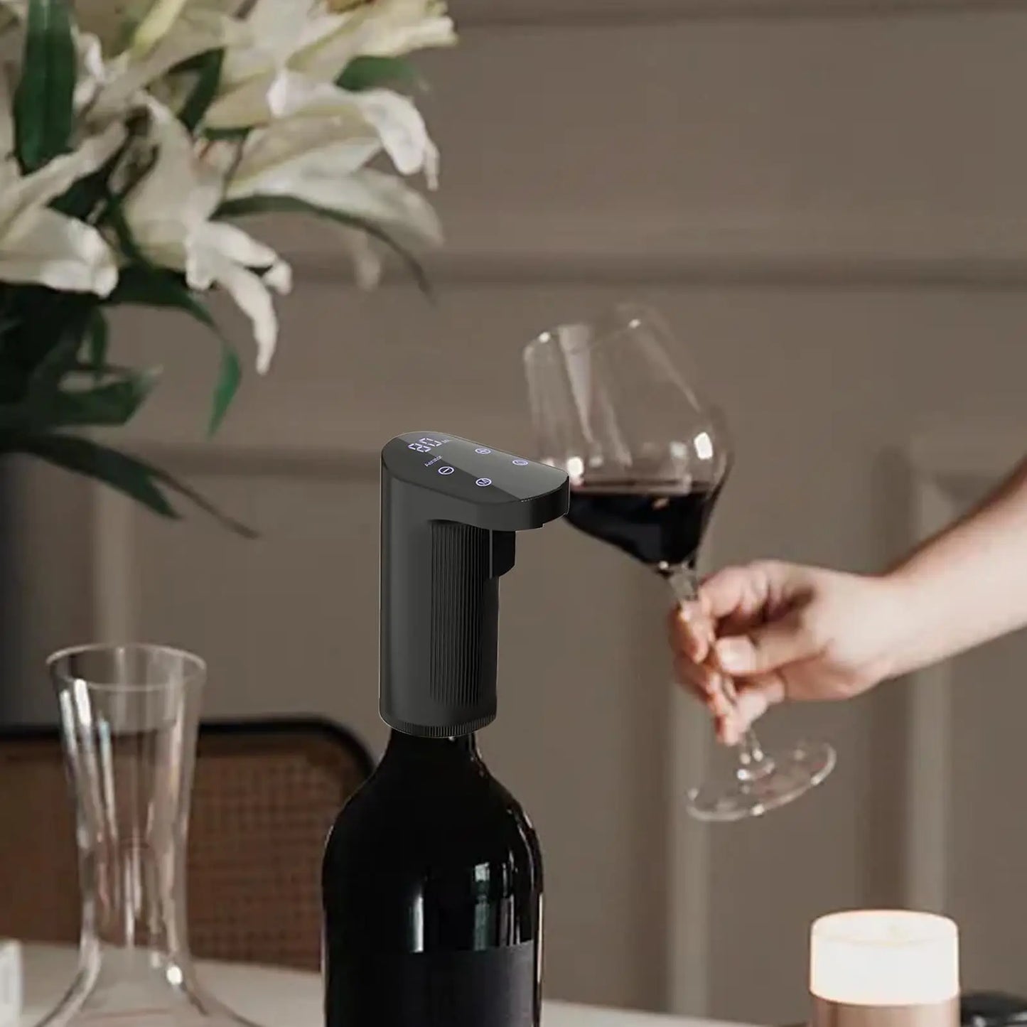 Electric Wine Decanter – Effortless Aeration & Smooth Pouring