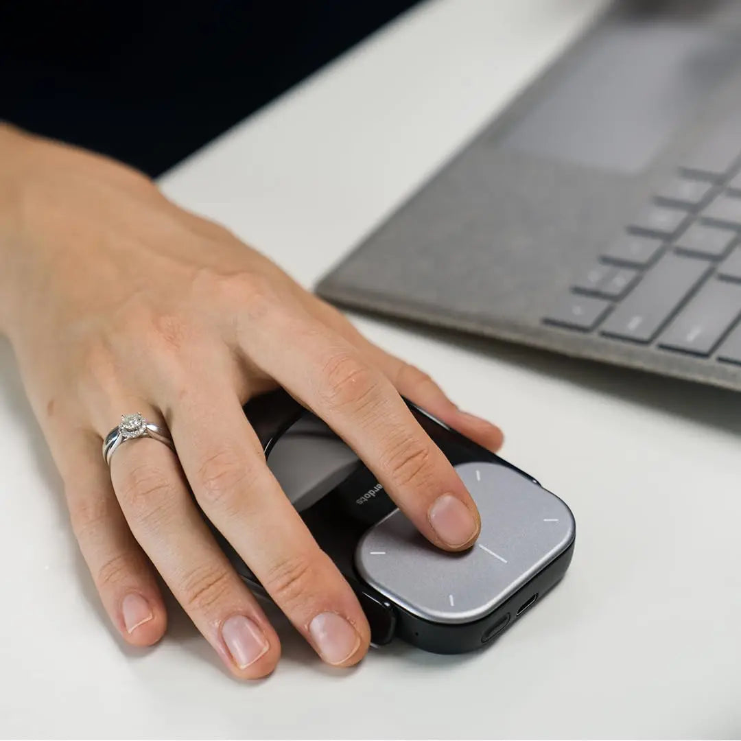 Cheerdots 2 Wireless Bluetooth Air Mouse CHP04 – Rechargeable Smart Presentation Clicker