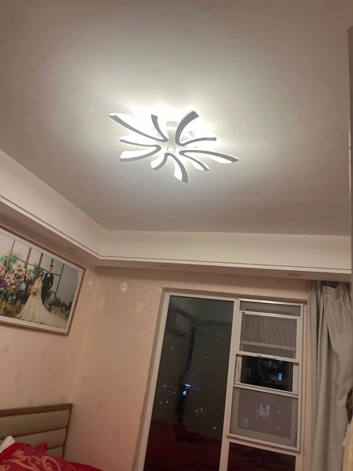 JAYGIY LIGHT Butterfly LED Ceiling Light | Dimmable Remote Control, Modern White